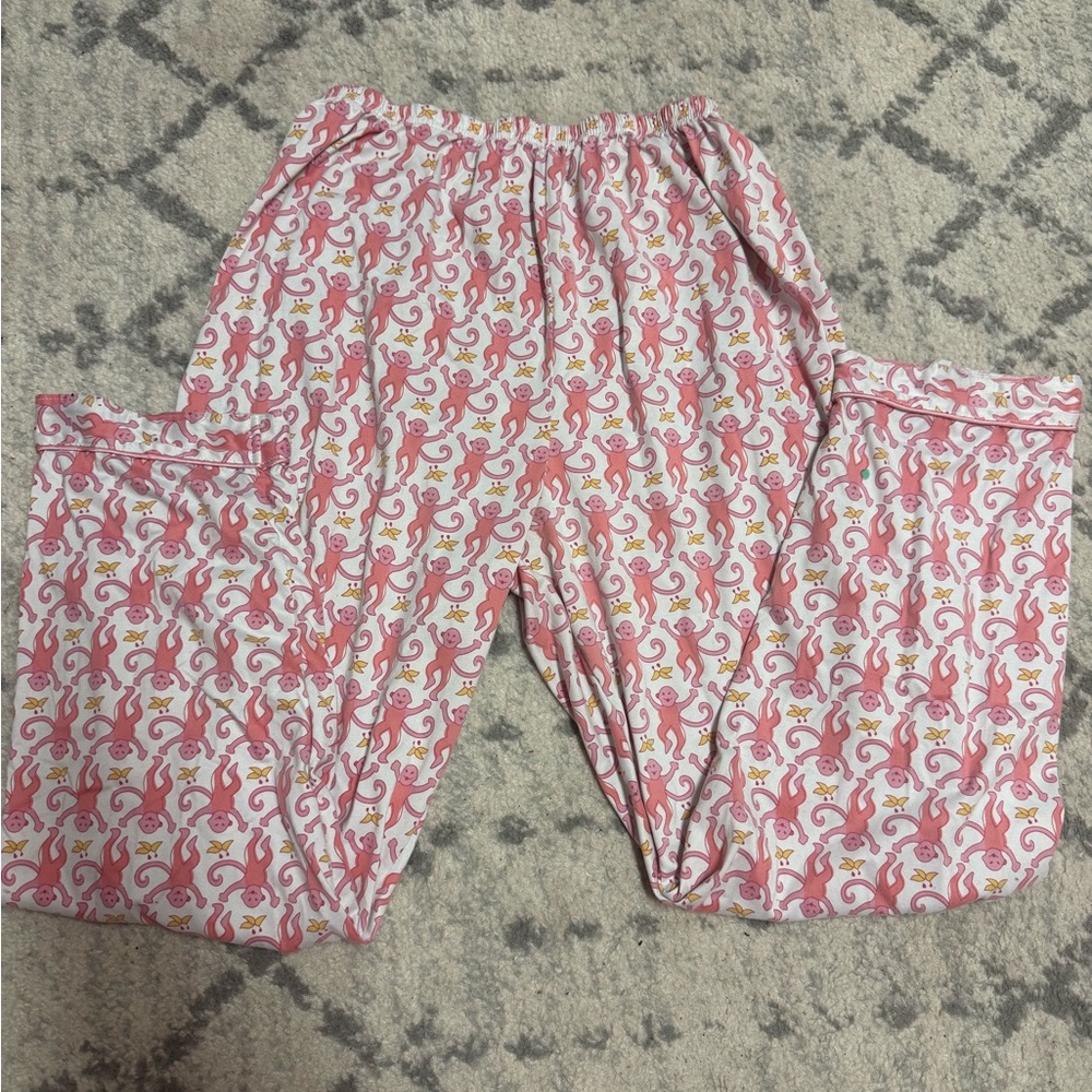 Chic Paisley Women's Straight Leg Pants